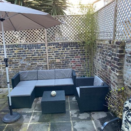 Cosy 2 Bedroom House -2023, 2024 &2025 Award Winner! Ramsgate Exteriör bild